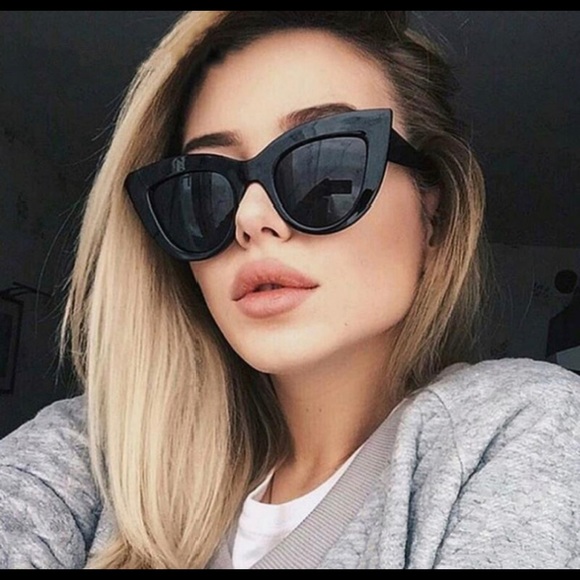 Accessories - New cat shades 🐱